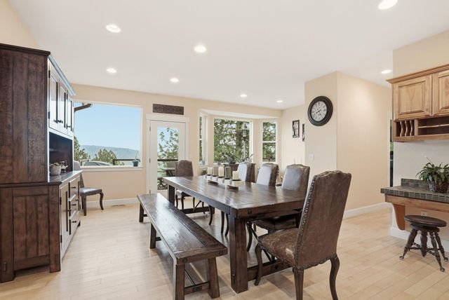 4020 S Saltese Lake Rd, Greenacres, WA 99016