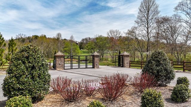 720 Split Creek Road, Morganton, GA 30560