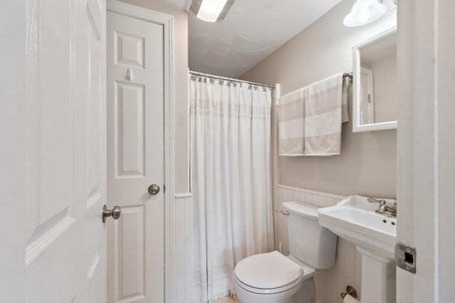 131 Nathan Ln, Plymouth, MA 02360