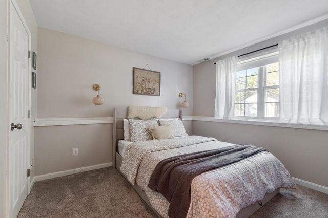 131 Nathan Ln, Plymouth, MA 02360