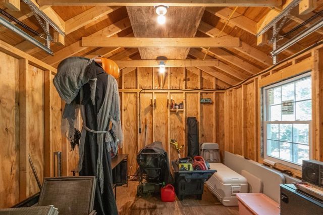 131 Nathan Ln, Plymouth, MA 02360