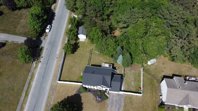 131 Nathan Ln, Plymouth, MA 02360