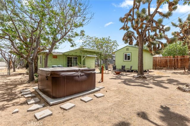 7526 Palm, Yucca Valley, CA 92284