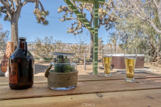7526 Palm, Yucca Valley, CA 92284