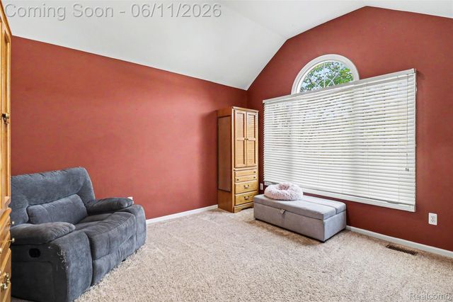 57572 Suffield Drive, Washington Township, MI 48094