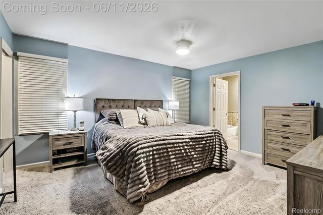 57572 Suffield Drive, Washington Township, MI 48094