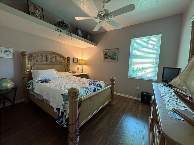 7114 46TH AVENUE CIRCLE E, Bradenton, FL 34203
