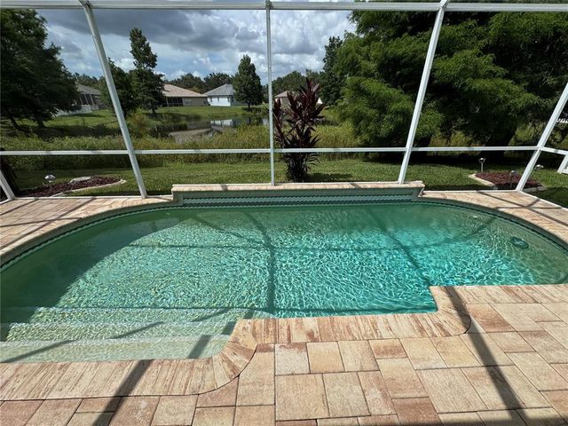 7114 46TH AVENUE CIRCLE E, Bradenton, FL 34203