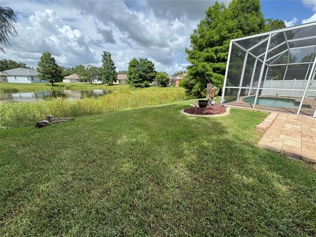 7114 46TH AVENUE CIRCLE E, Bradenton, FL 34203