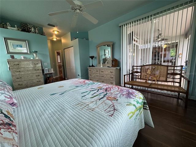 7114 46TH AVENUE CIRCLE E, Bradenton, FL 34203