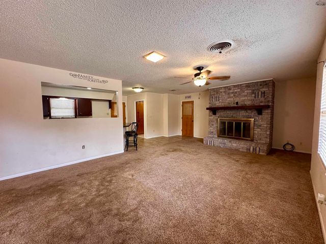 603 W MCLAIN STREET, Seymour, TX 76380