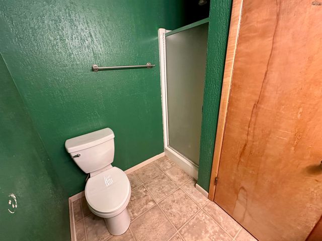 603 W MCLAIN STREET, Seymour, TX 76380