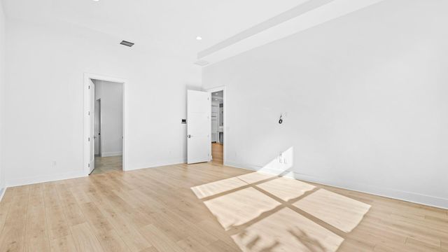 13290 Artisan Circle, Palm Beach Gardens, FL 33418
