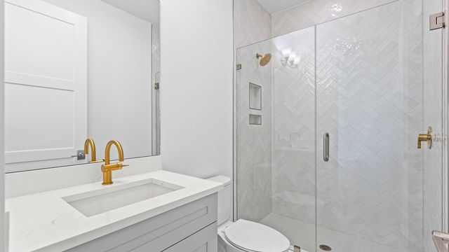 13290 Artisan Circle, Palm Beach Gardens, FL 33418