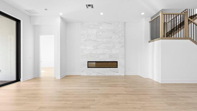 13290 Artisan Circle, Palm Beach Gardens, FL 33418