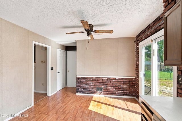 816 Union Avenue, Lakehurst, NJ 08733