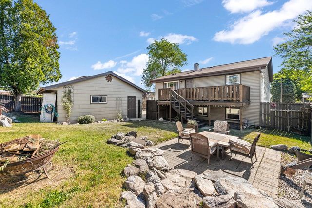 855 Lois COURT, Hartford, WI 53027