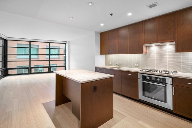 580 Washington St 404, Boston, MA 02111