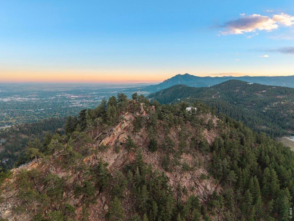634 Fountaintree Ln, Boulder, CO 80304