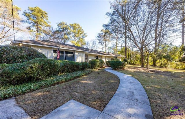 4555 Old Club Road, Macon, GA 31210