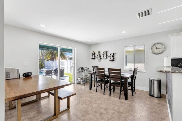 1220 SW 46th Terrace, Deerfield Beach, FL 33442