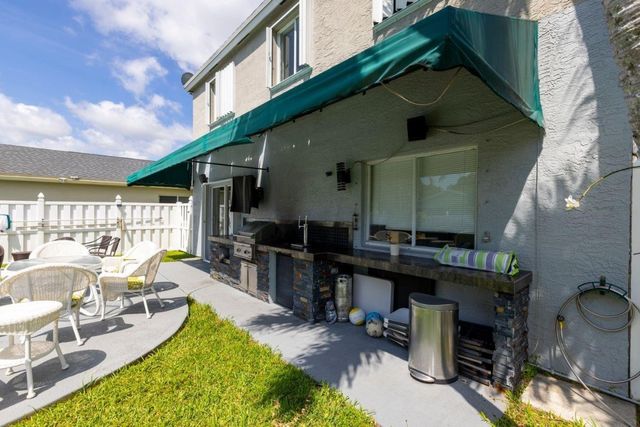 1220 SW 46th Terrace, Deerfield Beach, FL 33442