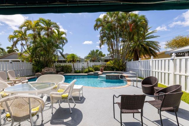 1220 SW 46th Terrace, Deerfield Beach, FL 33442