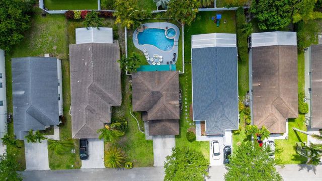 1220 SW 46th Terrace, Deerfield Beach, FL 33442