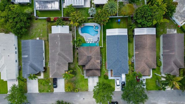 1220 SW 46th Terrace, Deerfield Beach, FL 33442