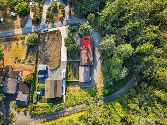 17261 Golden View Avenue, La Conner, WA 98257