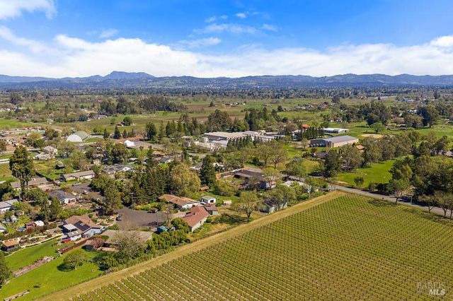 878 Pauline Ct, Santa Rosa, CA 95401