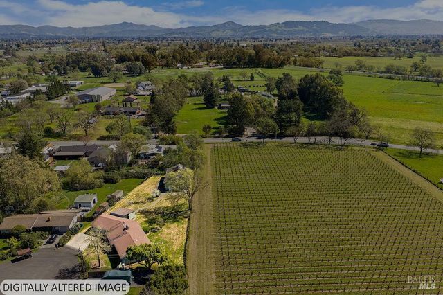 878 Pauline Ct, Santa Rosa, CA 95401