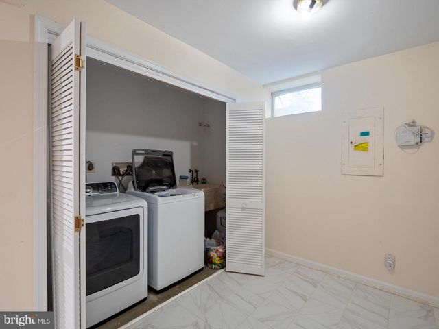 4907 37TH PL, Hyattsville, MD 20782