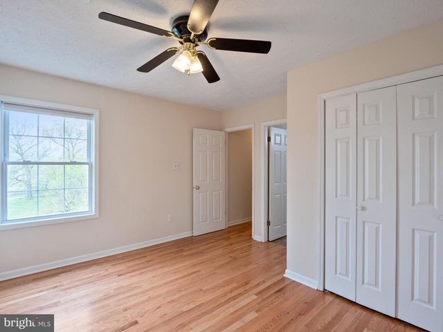 4907 37TH PL, Hyattsville, MD 20782