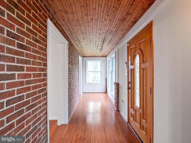 4907 37TH PL, Hyattsville, MD 20782