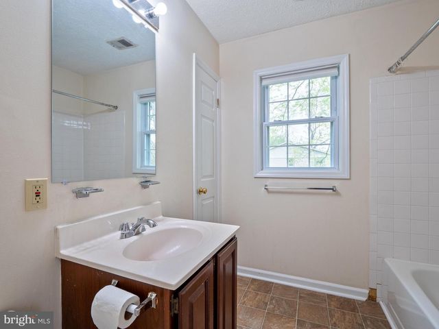 4907 37TH PL, Hyattsville, MD 20782