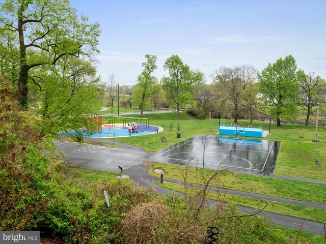 4907 37TH PL, Hyattsville, MD 20782