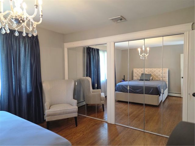 218 Oaklawn Avenue, Cranston, RI 02920