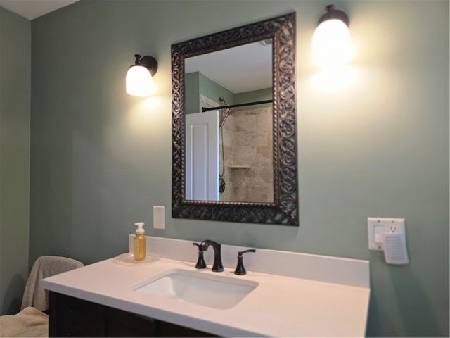 218 Oaklawn Avenue, Cranston, RI 02920