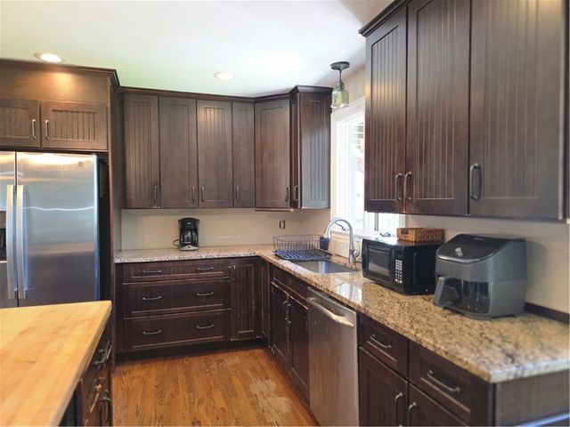 218 Oaklawn Avenue, Cranston, RI 02920