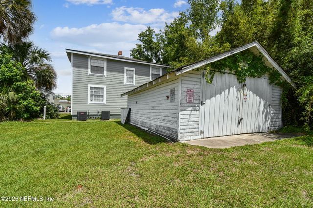 2660 GALE Court, Jacksonville, FL 32204