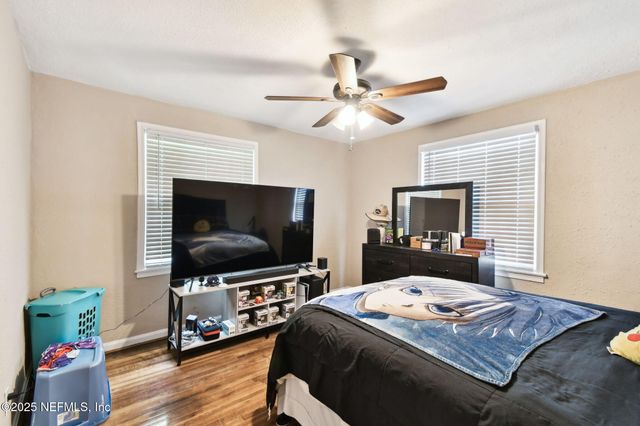 2660 GALE Court, Jacksonville, FL 32204
