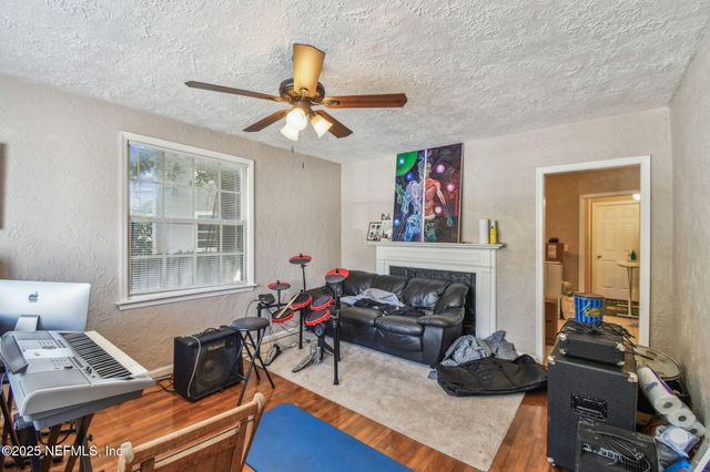 2660 GALE Court, Jacksonville, FL 32204