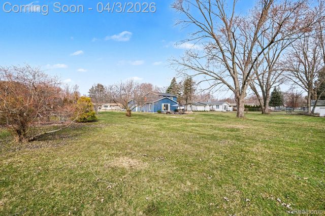 7377 Grandwood Drive, Mundy Township, MI 48473