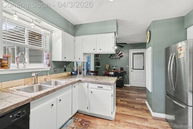 7377 Grandwood Drive, Mundy Township, MI 48473