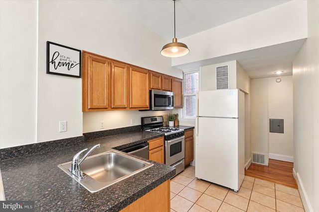 313 GREEN ST, Philadelphia, PA 19123