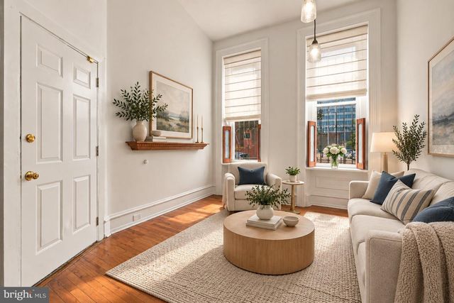 313 GREEN ST, Philadelphia, PA 19123