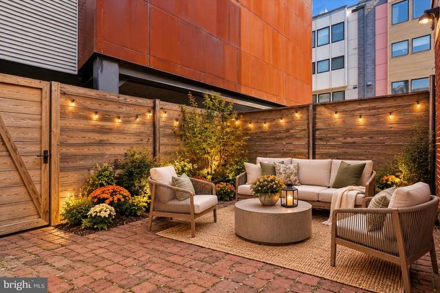 313 GREEN ST, Philadelphia, PA 19123