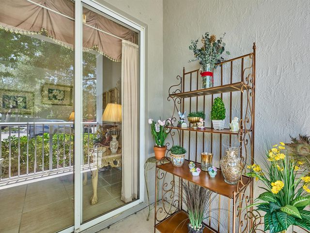 1006 Shoma Drive, Royal Palm Beach, FL 33414