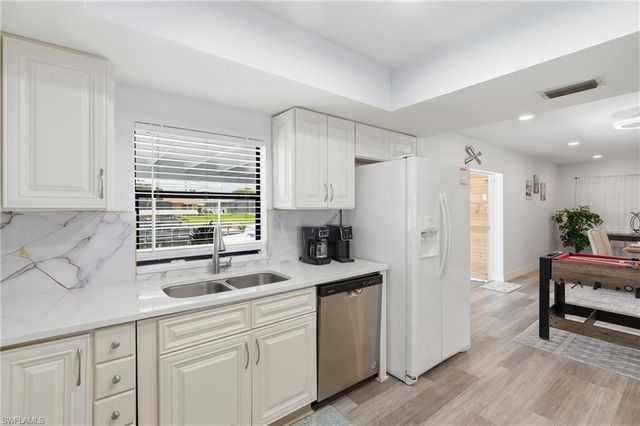 1421 SE 29th TER, Cape Coral, FL 33904